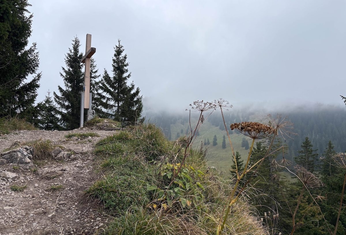 gipfelkreuz_grasleitenkopf_ramonaweyde_bergwanderung (1)